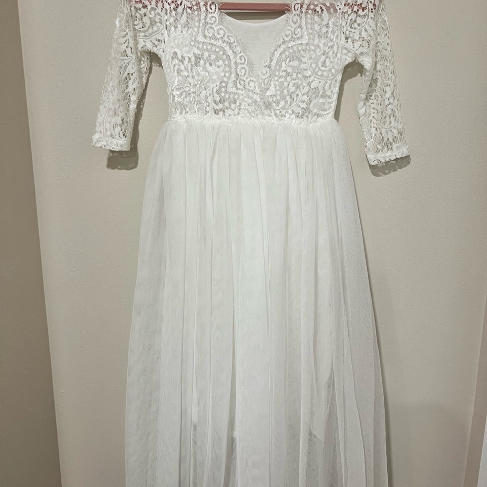 Delicate White Lace flower girl Dress - Picture 3 of 7